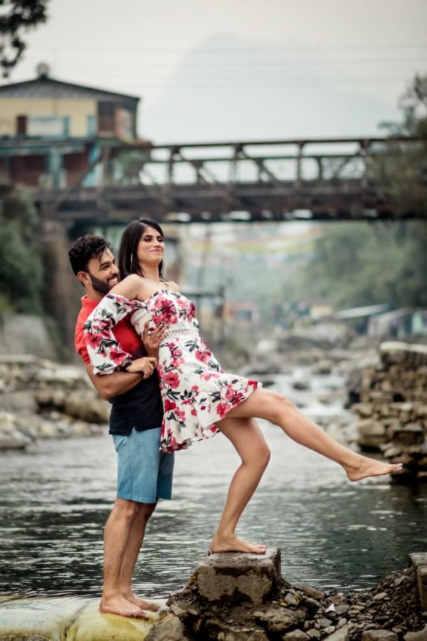 Pre wedding photoshoot in dehradun