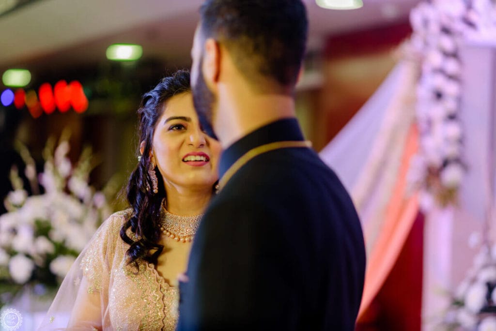 candid wedding photography