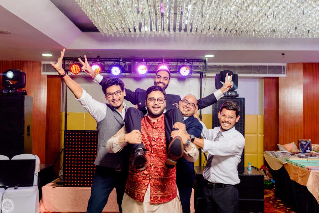candid wedding photography