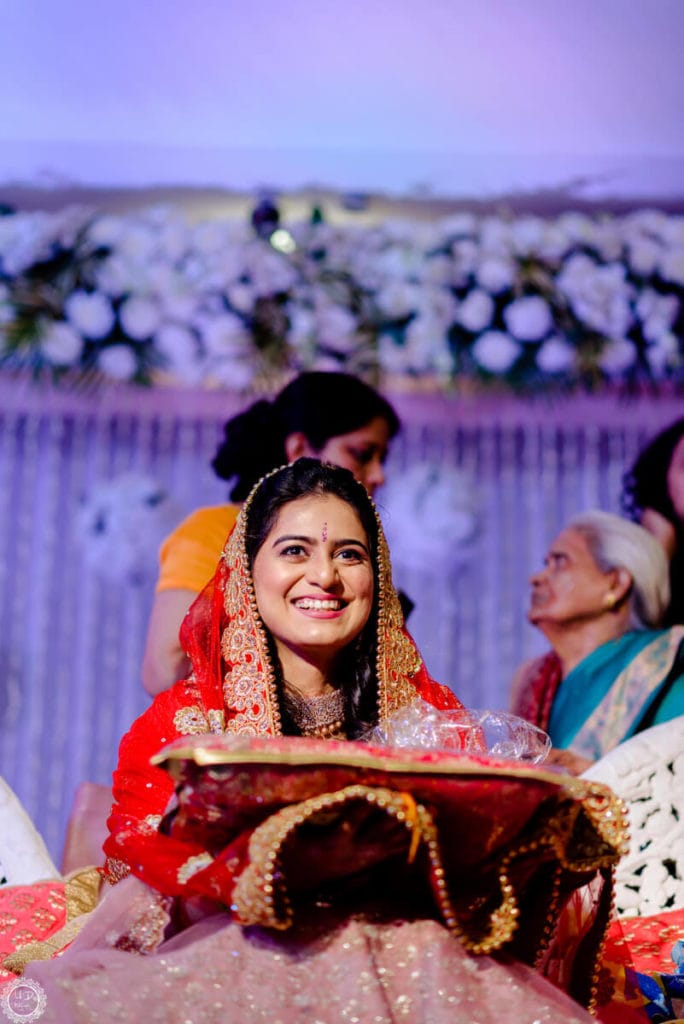 candid wedding photography