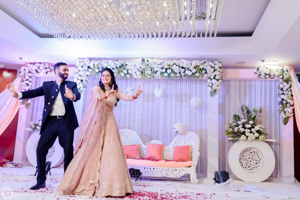 candid wedding photography