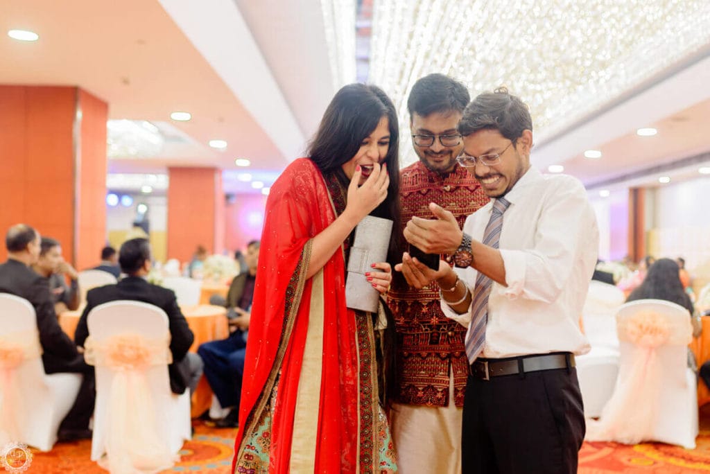 candid wedding photography