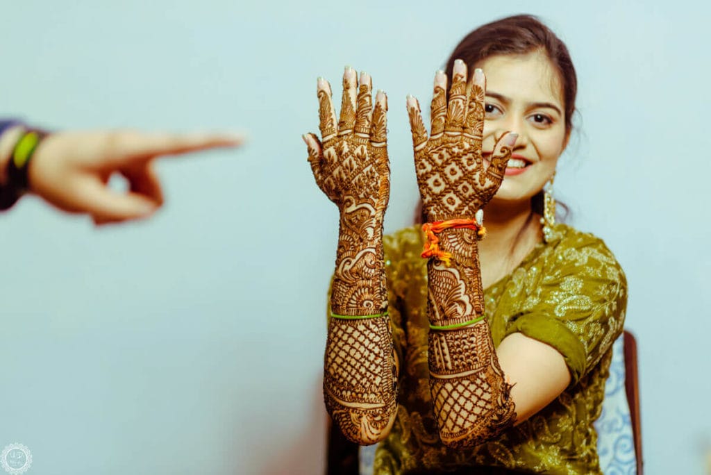 candid wedding photography