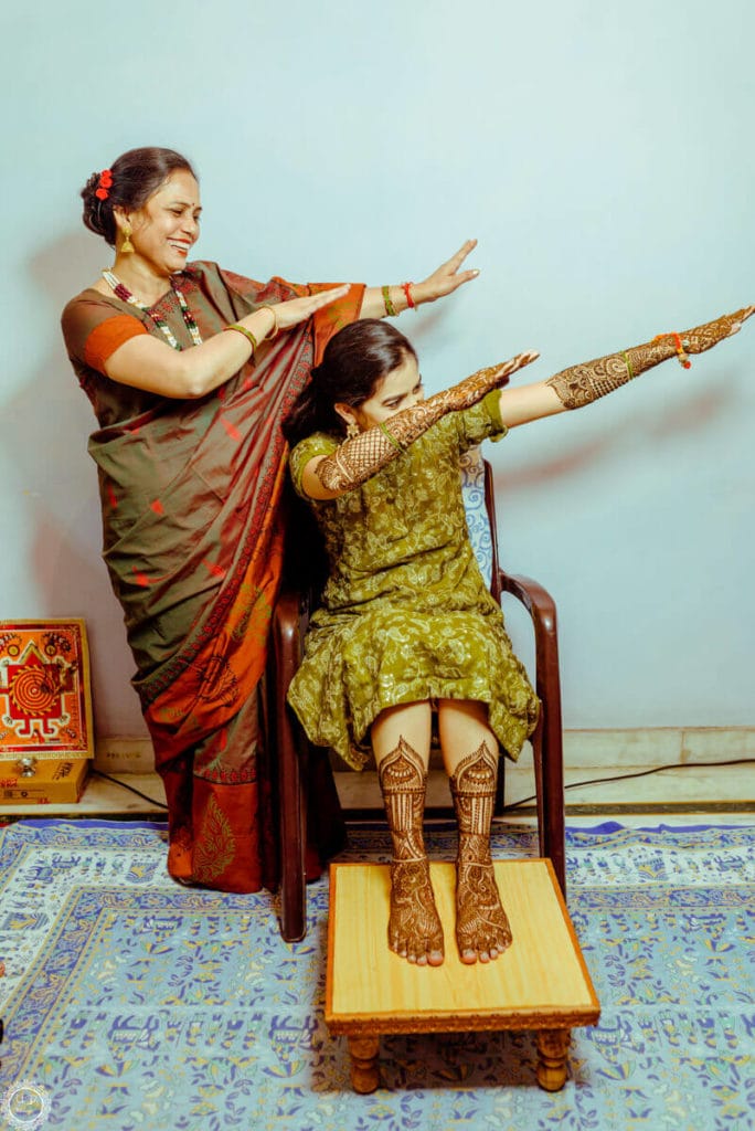 candid wedding photography