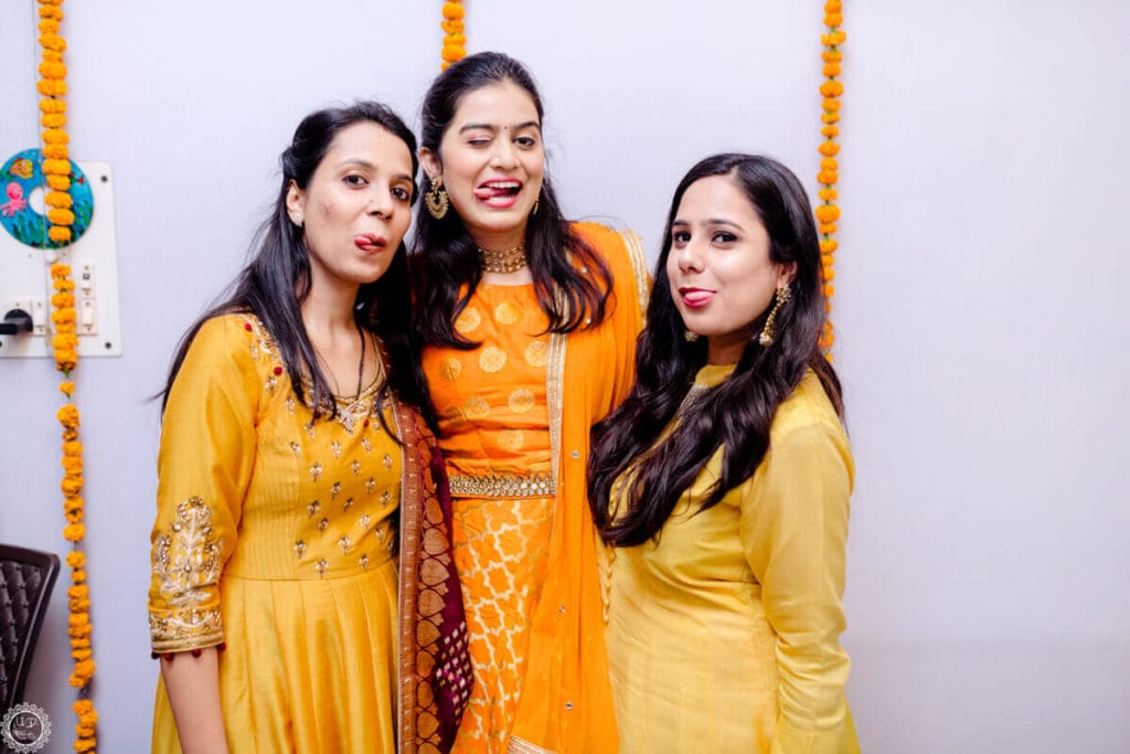 candid wedding photography