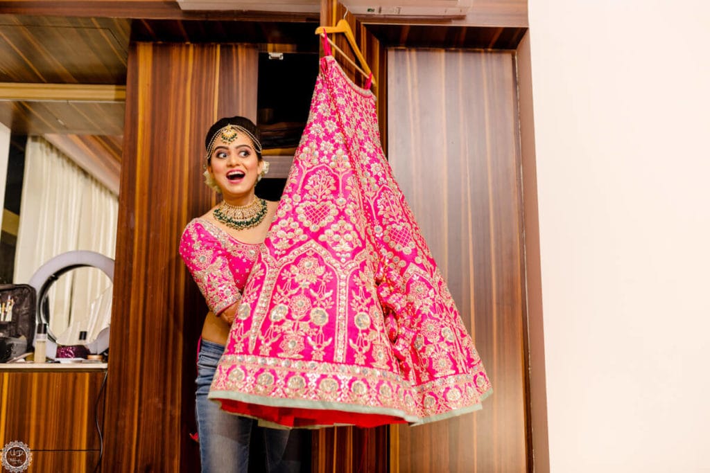 candid wedding photography