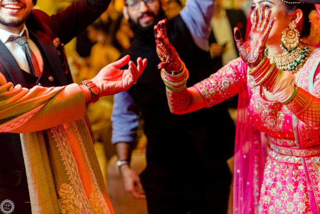 candid wedding photography