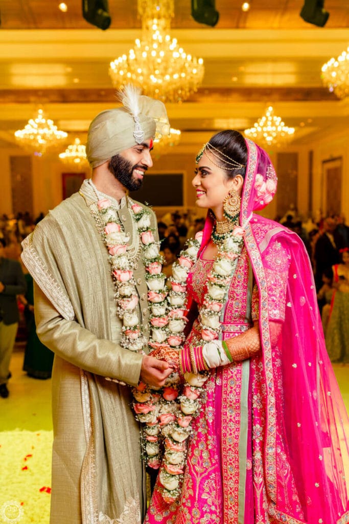 candid wedding photography