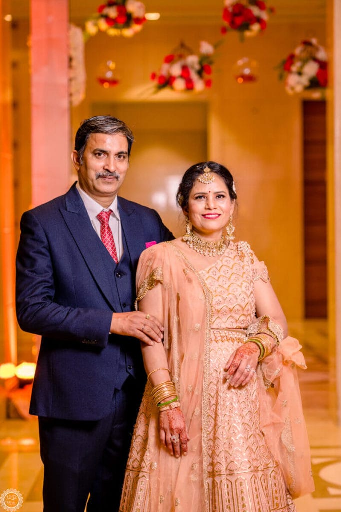 candid wedding photography