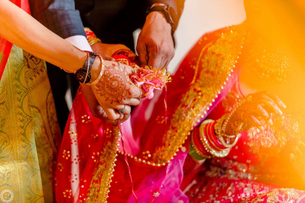 candid wedding photography