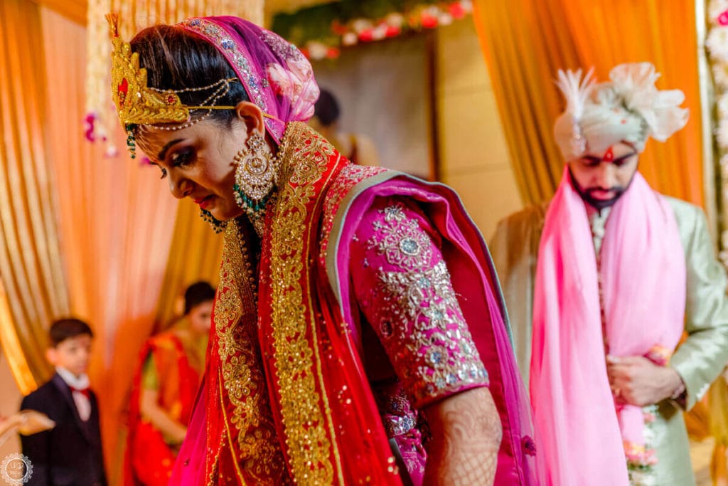 candid wedding photography