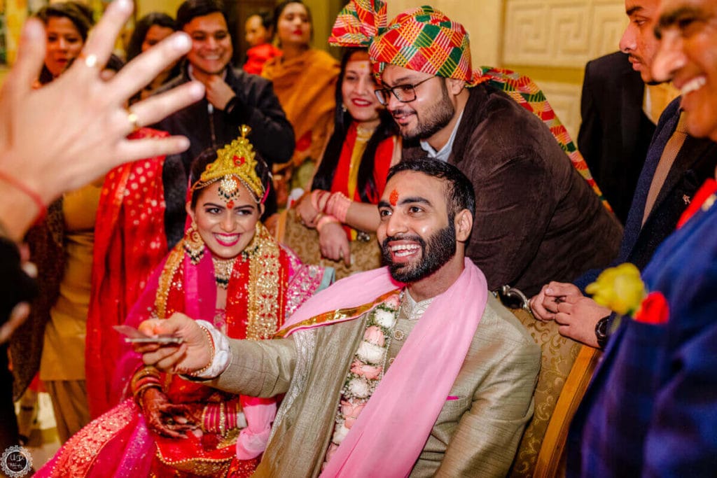candid wedding photography