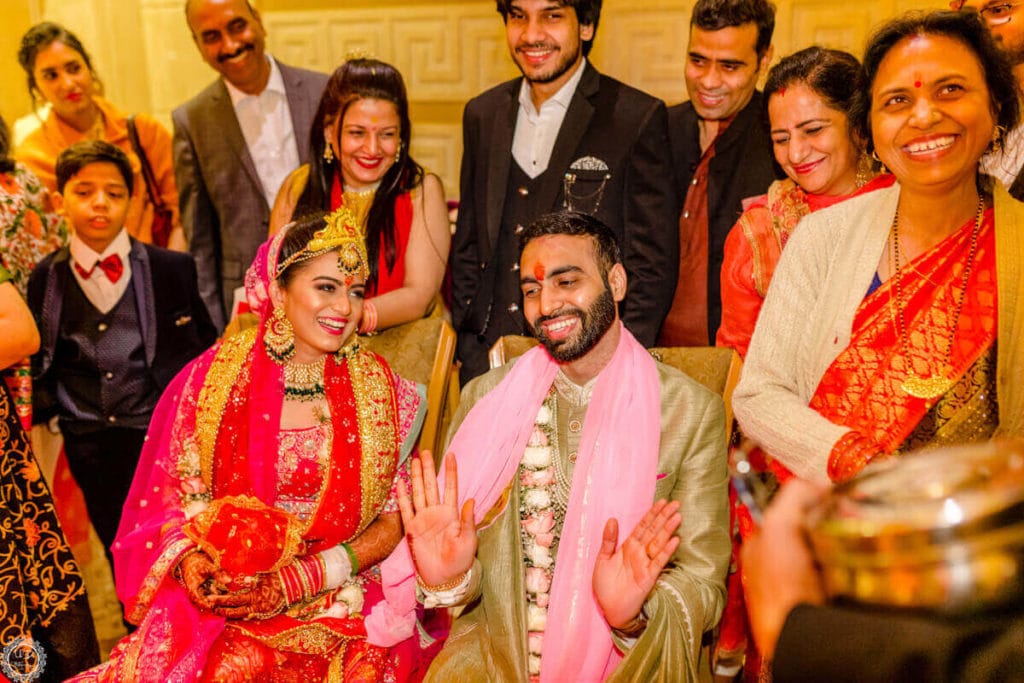 candid wedding photography